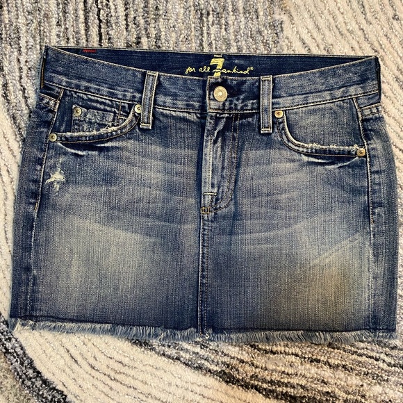 7 FOR ALL MANKIND Denim Jean Skirt Bootcut Size 26 - Picture 5 of 5